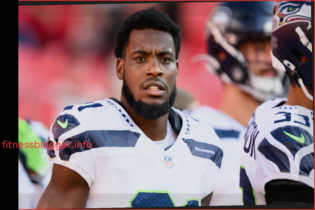 Девон Уизерспун и Кристиан Гонсалес: Связь на поле перед матчем «Пэтс» — «Сихокс» после рекордных контрактов